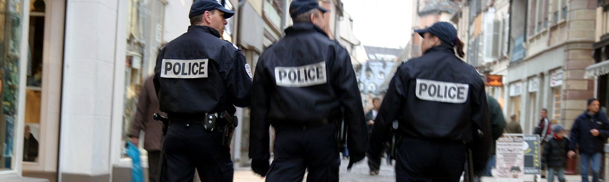 Violences, police, quartiers : l'opinion des Français est plus nuancée que polarisée